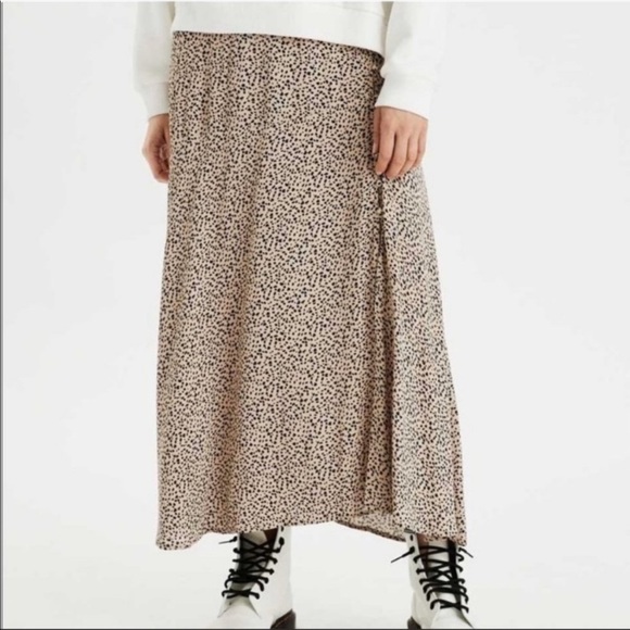 American Eagle Outfitters Dresses & Skirts - American Eagle Outfitters Leopard Print Skirt
